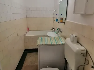 baie cu cada vanzare cumparare apartament Sector 1 București